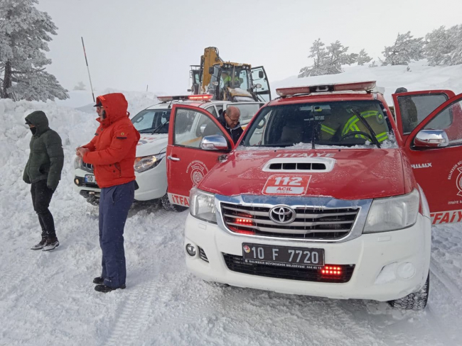 Balıkesir Valisi: Mahsur kalanlara 500 metre uzaklıktayız